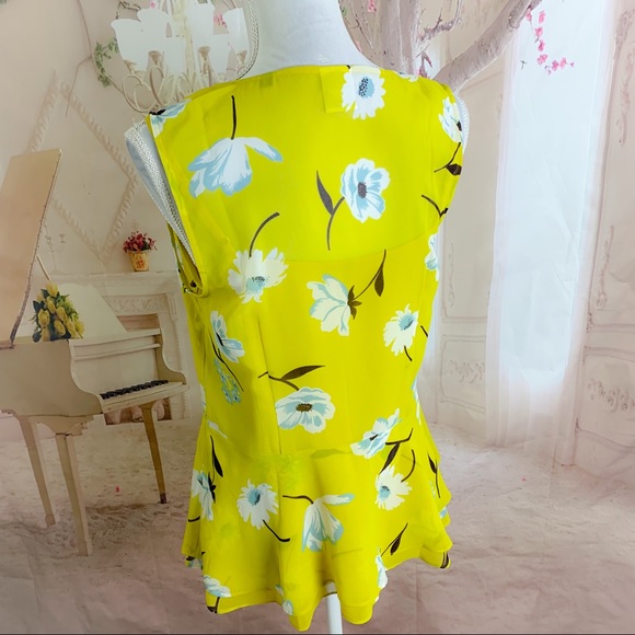 Cabi Yellow Floral Dazzle Blouse - Picture 9 of 12